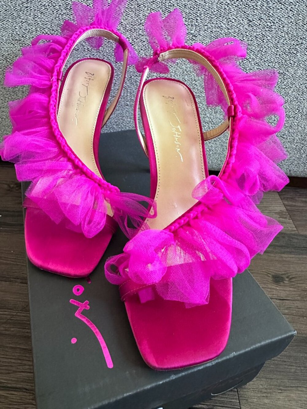 Betsey Johnson Fuchsia Pink Tulle Heels - Size 9.5
